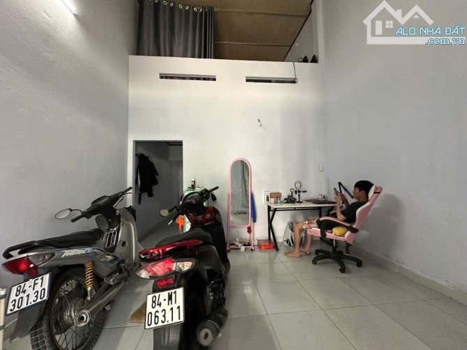 Bán NHÀ 1,5 tầng đường HHG, phường THẠNH LỘC QUẬN 12 , DT 84,3m² giá 3,95 tỷ TỶ - 2