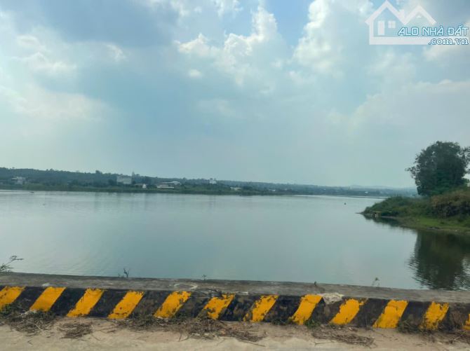 VIEW HỒ - 3340m2 đất ở 400 - 900 triệu (đường bê tông, view đẹp, đất Eakar) - 2