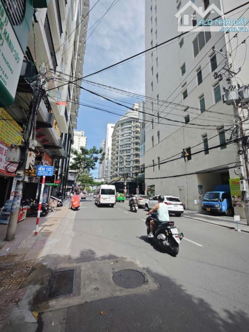 HIẾM - Nhà góc 2 mặt tiền đường Hùng Vương - Lộc Thọ, 156m ngang 6, du khách đông, sổ hồng - 2