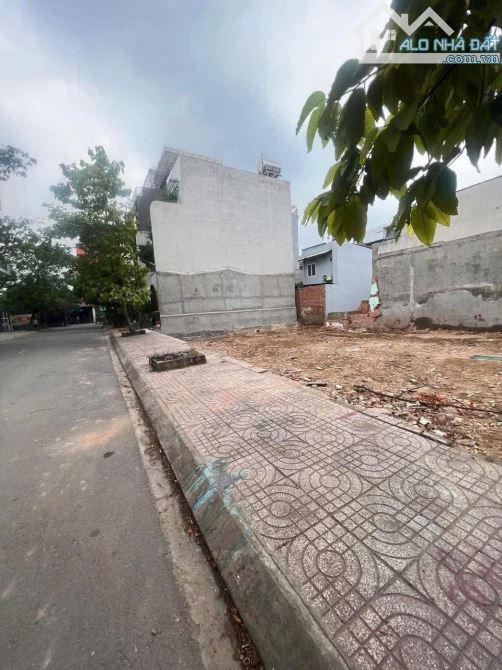 Bán đất góc 2 mặt tiền sát khu Nam Long, Quận 12 - Ngay ngã tư ga dt 6x14m - 2