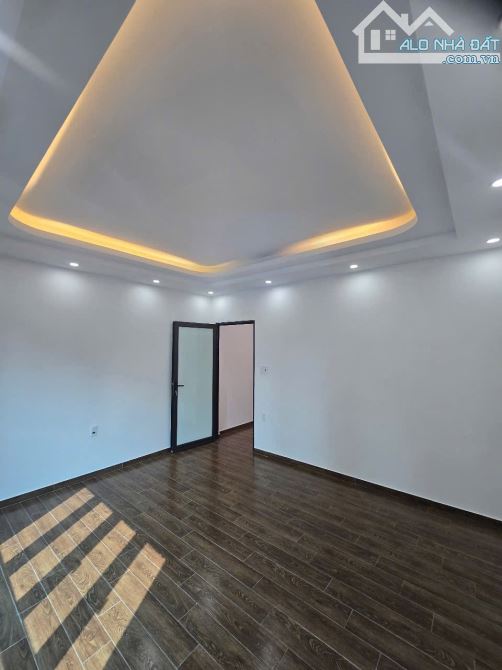 Nhà 3 tầng xây mới độc lập Tại Đà Nẵng.51m2 ngang gần 5m nở hậu giá chỉ 3,05 tỷ có tt - 2