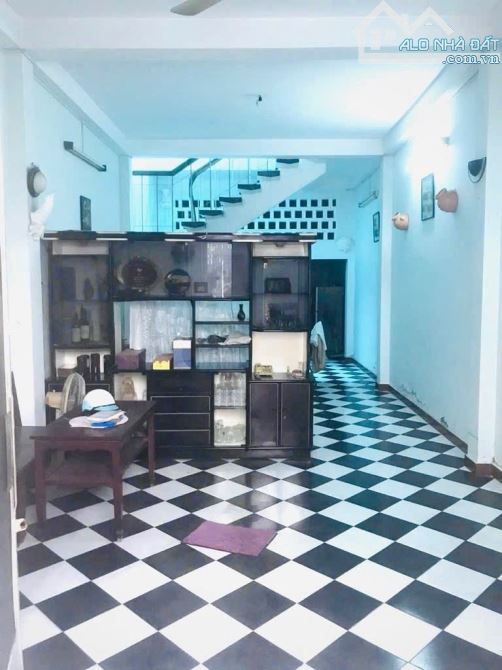 Trương Công Định - Tân Bình - Hẻm 6M Gần Mặt Tiền - 75m2 - 2 Tầng Chính Chủ - Giá 10,5 Tỷ - 2