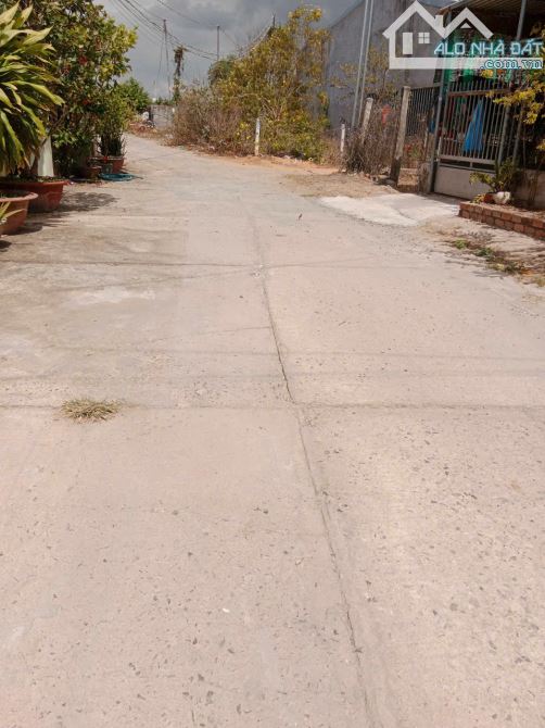Bán lô 100m2 thổ cư 2 mặt tiền, phía sau KDL Suối Cát, gần vòng xoay Nam Phan Thiết - 2