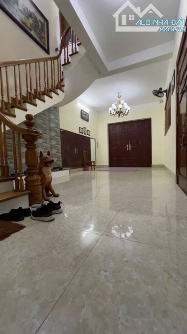 LÔ GÓC 3 THOÁNG VĨNH VIỄN - PHÂN LÔ - VỈA HÈ - OTO TRÁNH  - KINH DOANH - VIEW CÔNG VIÊN - 2