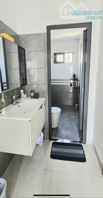 Bán nhà mới 4tầng mặt tiền Nguyễn Trãi 45m2 ngang4.8m giá 12.2tỷ - 3