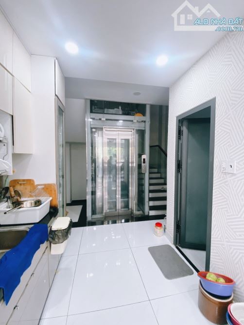 BÌNH THẠNH - MT NGUYỄN TRUNG TRỰC - NHÀ MỚI ĐẸP CÓ THANG MÁY - 5 TẦNG - 15.5 TỶ TL. - 3