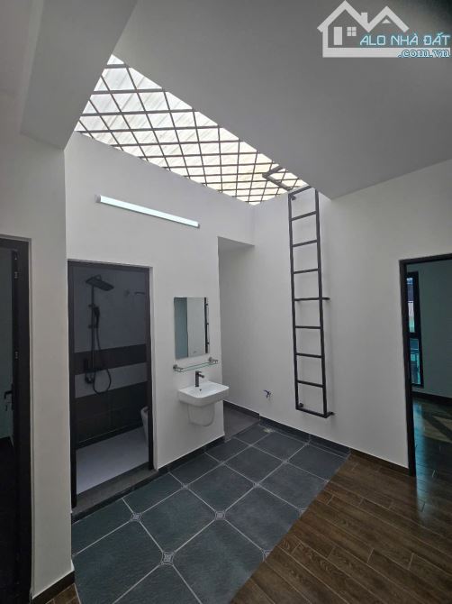 Nhà 3 tầng xây mới độc lập Tại Đà Nẵng.51m2 ngang gần 5m nở hậu giá chỉ 3,05 tỷ có tt - 3