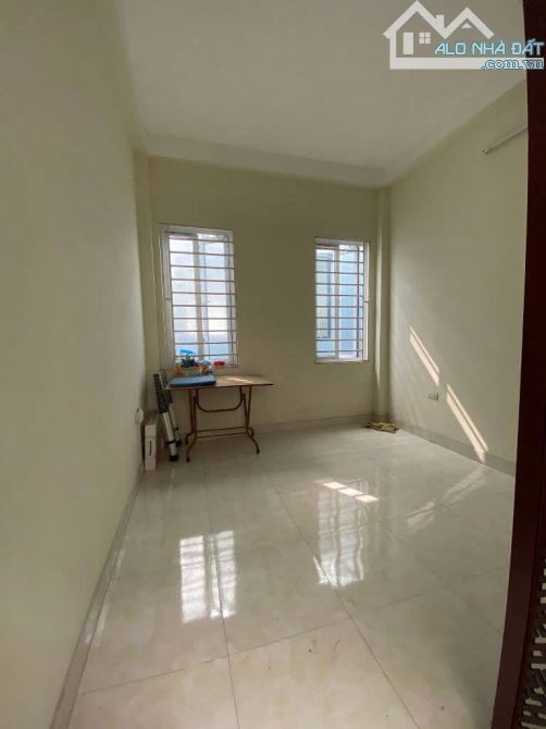 Bán Nhà Hiếm Nguyễn Văn Cừ, Ngọc Lâm, 5 Tầng x 38m2, 10m Ra Ô tô, Gần Cầu, Giá 7,5 Tỷ - 3
