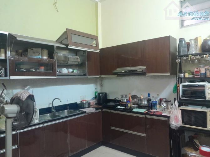 Bán nhà dân xây chắc chắn ngõ 127 Hào Nam, trước nhà 3m, 50m2 x 4t, chỉ 8,4 Tỷ. - 3