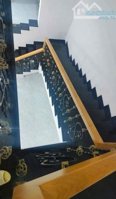 Bán Nhà 1 Trệt 2 Lầu Hẻm Oto Trần Anh Tông 74M2 (5x15) - Giá: 5.75Tỷ - 3