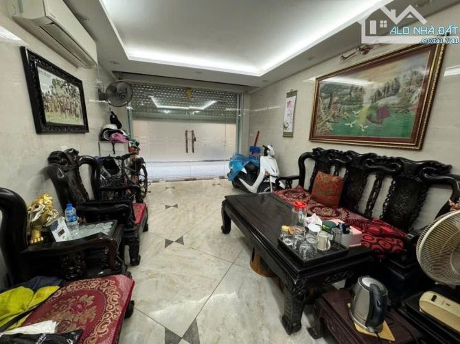 Chuẩn! Bán nhà Tôn Đức Thắng - Đống Đa, gara, phân lô ô tô tránh, nhà 6 tầng đẹp, 39m2, - 3