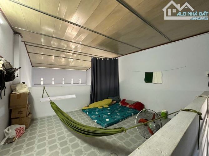 Bán NHÀ 1,5 tầng đường HHG, phường THẠNH LỘC QUẬN 12 , DT 84,3m² giá 3,95 tỷ TỶ - 4