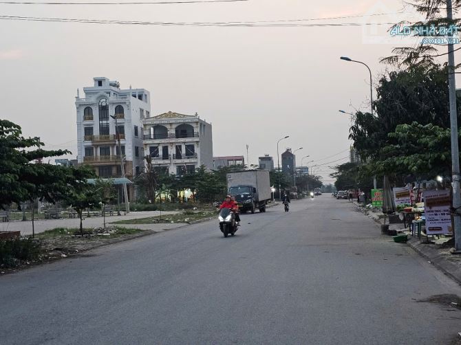 🌏Bán Lô Chu Mẫu 2 Vân Dương Nhìn Vườn Hoa To, Mt 5 Dt 86m2 Giá 5.55 Tỷ - 4