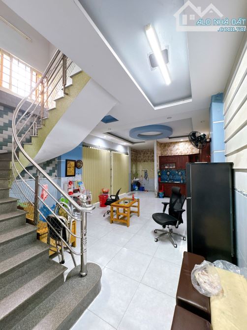 Bán nhà lầu hố nai kinh doanh tốt vị trí mặt tiền sầm uất - 5
