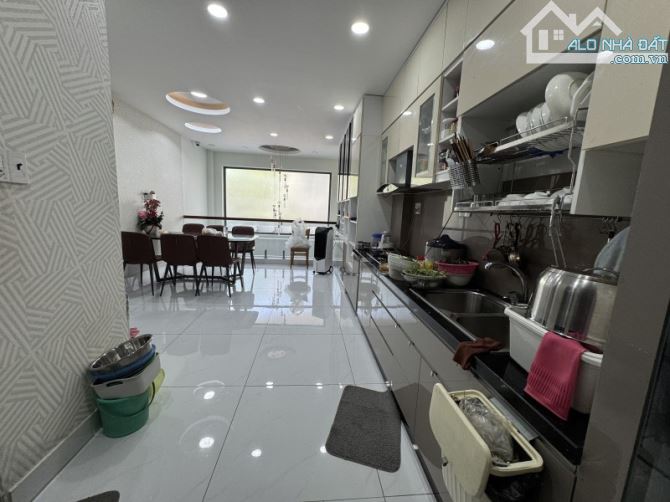 BÌNH THẠNH - MT NGUYỄN TRUNG TRỰC - NHÀ MỚI ĐẸP CÓ THANG MÁY - 5 TẦNG - 15.5 TỶ TL. - 5