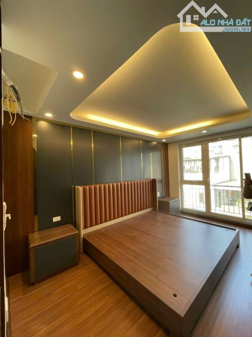 BÁN NHÀ ĐẸP 8 TẦNG PHỐ ĐẶNG THAI MAI, Ô TÔ ĐẬU TRƯỚC NHÀ, VỈA HÈ, DT 86M2, GIÁ 19 TỶ - 5