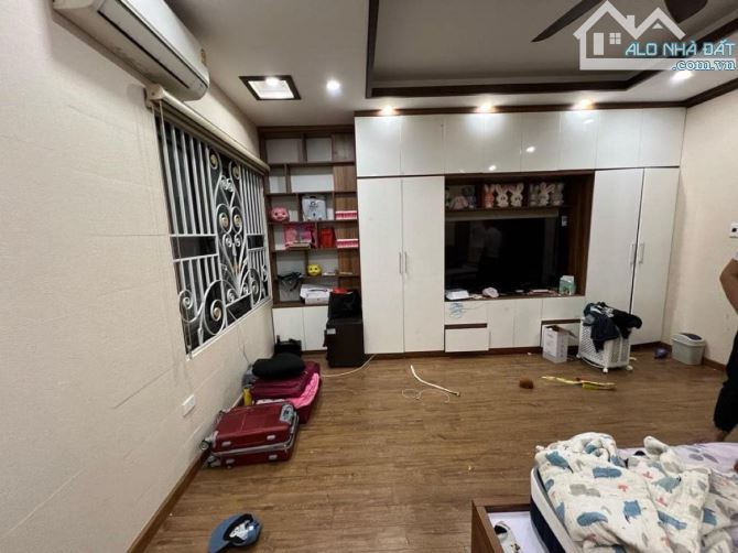 BÁN NHÀ- ĐẶNG TIẾN ĐÔNG- SIÊU VIP- Ồ TÔ TRÁNH 20m-SỔ NỞ HẬU -  VỊ TRÍ SIÊU ĐẸP - 7