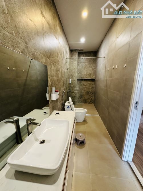 BÁN NHÀ MẶT TIỀN ĐƯỜNG 17/3, ĐANG KINH DOANH HOMESTAY, Tp. PLEIKU - 8