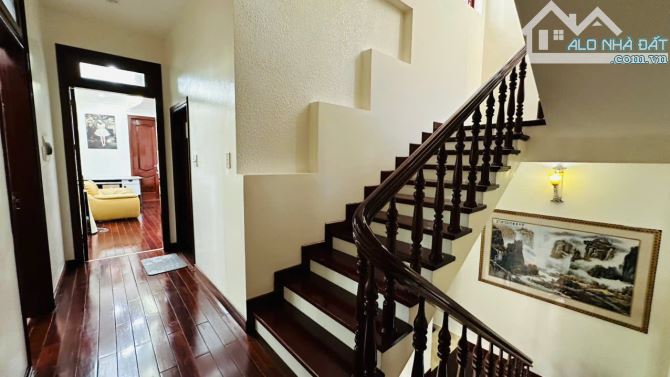 Biệt thự lô góc cực đẹp KDC Thanh Toàn (An Dương) - 180m2 - 3,5 tầng - mt 17,4m - giá 9tỷ
