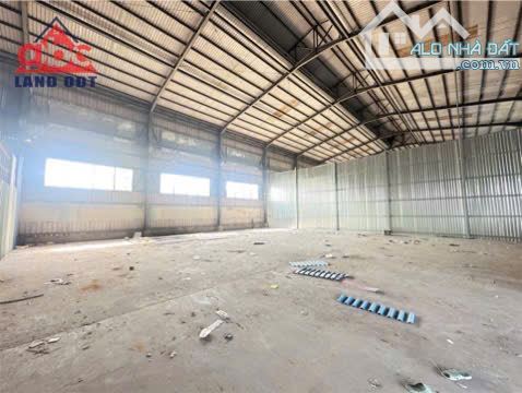 Cho thuê xưởng mặt tiền QL 1A  1400m2  gần ngã tư cầu vượt amata