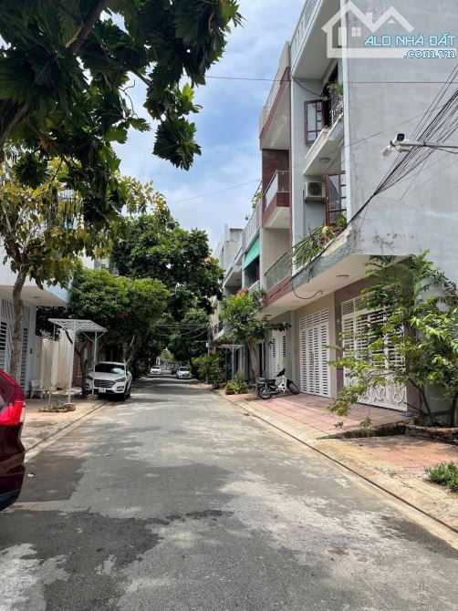 Lô đất hiếm hoi MT đường Trần Cao Vân , P9 , giá 7.5 tỷ , hướng Đông Nam , 95m2
