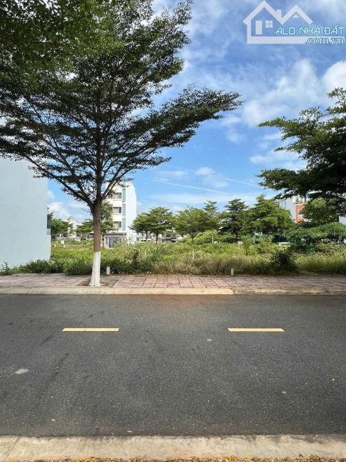 VIP! BÁN ĐẤT 350M² - 38,85 TỶ - MT CHẾ LAN VIÊN - Q. NGŨ HÀNH SƠN