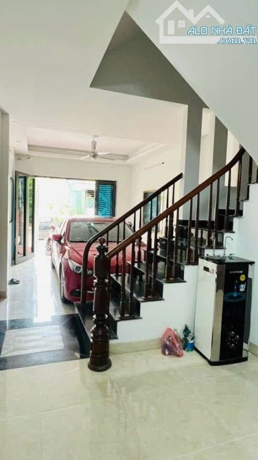LK Dọc Bún KĐT Văn Khê 50 m x 6 tầng mtien 4m giá 14.1 tỷ kinh doanh phân lô vỉa hè