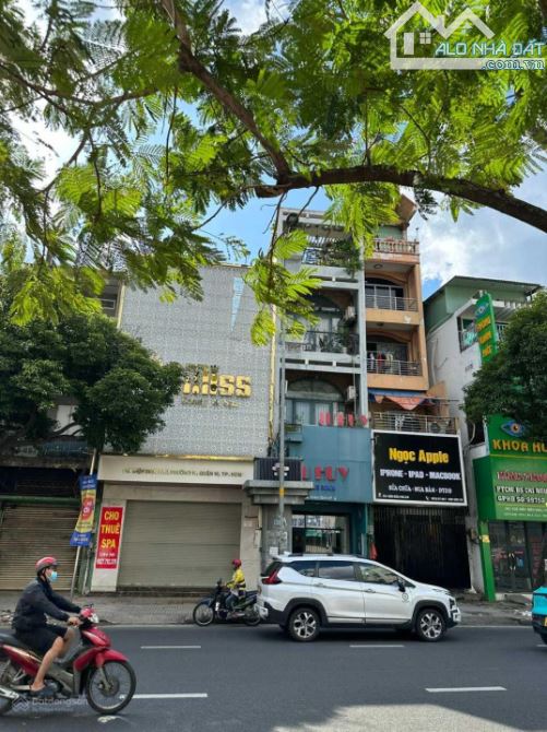 Bán nhà MT trung tâm Sài Gòn, Đ. Nguyễn Xí, đoạn 2 chiều, kinh doanh sầm uất chỉ 16 tỷ