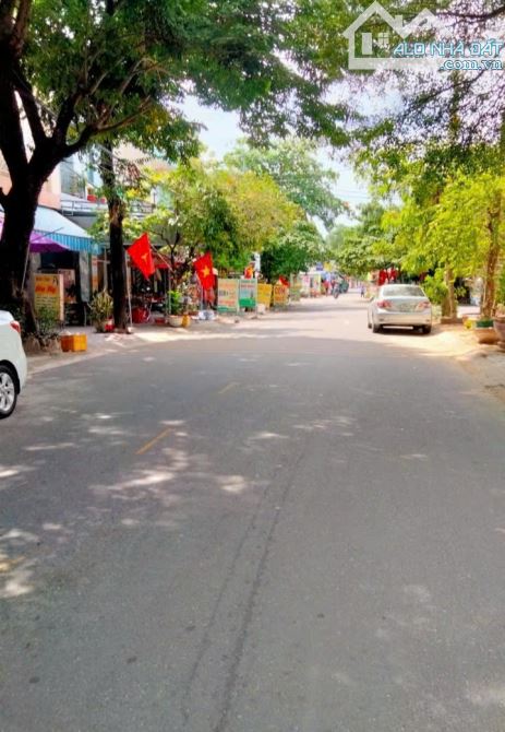 BÁN ĐẤT TẶNG NHÀ, DT 116M2, KINH DOANH, ĐƯỜNG 7.5M NGUYỄN KHUYẾN, TRƯỚC ĐHSP -  CHỈ 4.5 TỶ
