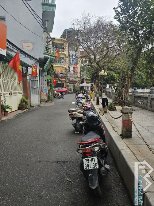 Giá Đầu Tư, Mặt Phố Khương Thượng, Đống Đa, View Hồ, Kinh Doanh,Ô Tô,80m MT 5.1M, 42 Tỉ