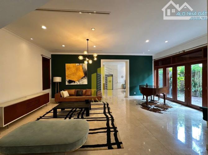 Villa Thảo Điền Hiện Đại - Full Nội Thất - Giá 5500 usd