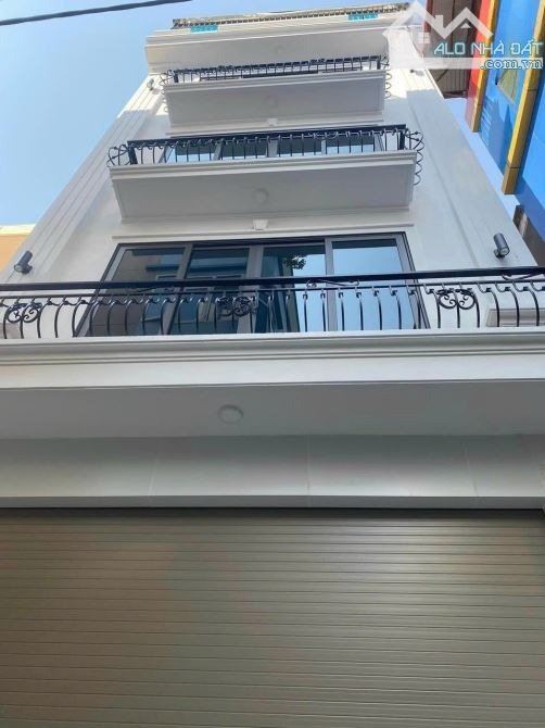 Bán nhà 39m2 cạnh UBND xã Liên Trung, Đan Phượng. Nhà xây 4 tầng, mặt ngõ thông Ôtô đỗ cửa