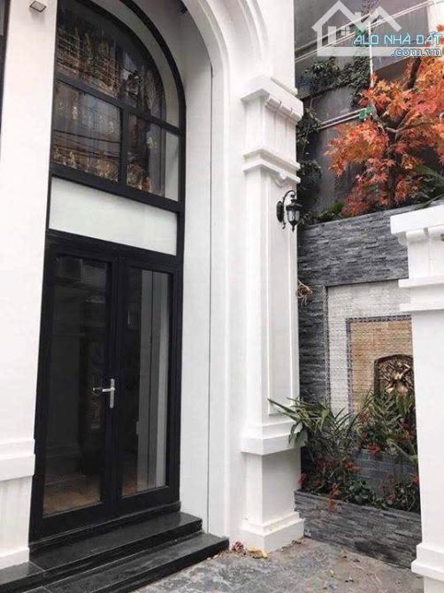 Bán Biệt thự Xuân Đỉnh, Ô Tô tránh KD, ngõ thông, 148m2 MT 8m, 7 tầng thang máy 38,9 tỷ