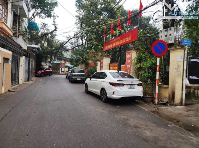 Hoàng Đạo Thành, Thanh Xuân, Phân Lô, Ô Tô Tránh, 6 Tầng Thang máy, Kinh Doanh, Giá tốt.