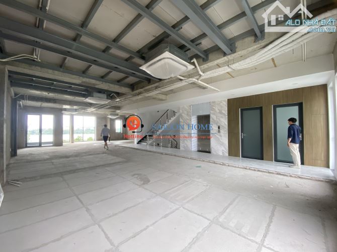 Cho thuê Tòa nhà Đường Saigon Mystery Trung tâm Quận 2  8 tầng sàn trống suốt 1700 m² - 11