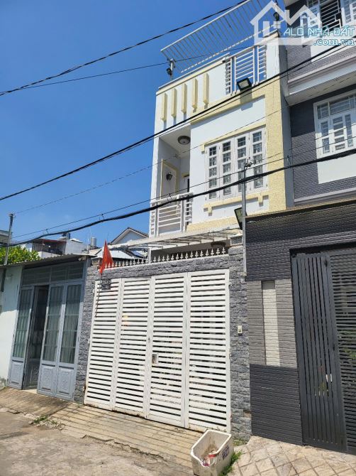 CẦN BÁN NHÀ ĐÚC 3 TẤM TRONG HẺM XE HƠI TRÁNH NHAU ĐƯỜNG HUỲNH TẤN PHÁT TT NHÀ BÈ DT 170M S - 11
