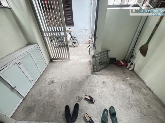 Bán nhà ngõ 604 ngọc thụy Long biên 33/37m2 3T 3.4mMT giá 5.3 tỷ - 1