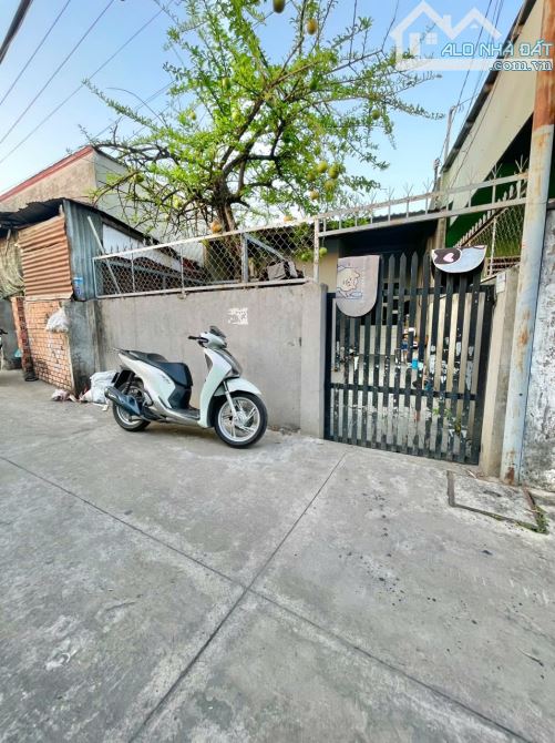 Bán nhà gác lửng 128m2, sát bên KDC Tân Phong Giá Chỉ : 2 Tỷ 3 - 1