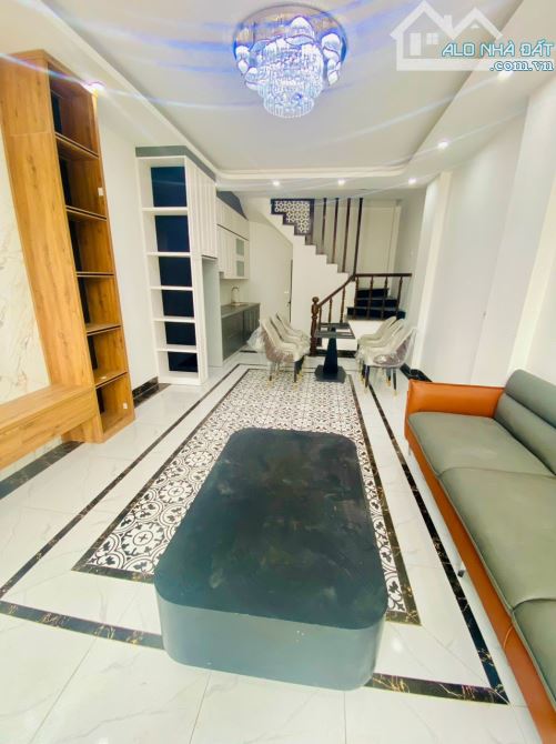 Cực hot, Nhà mặt đường kinh doanh bất chấp, 70m2*4T Phụng Châu. Full nội thất. Giá: 6,2 tỷ - 1