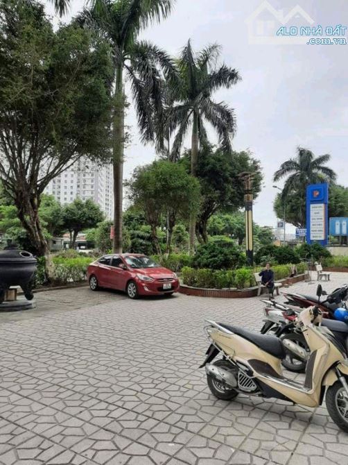 KIOT KĐT XALA - DIỆN TÍCH 37 M2 + GÁC XÉP - ĐANG CHO THUÊ - 2