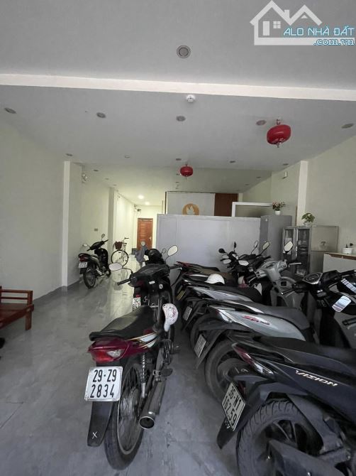 Bán nhà lô góc phố Tam Khương, Đống Đa, ô tô đỗ cửa CCMN 7 tầng 99m2 giá 31 tỷ - 1