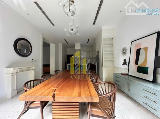 Villa Thảo Điền Hiện Đại - Full Nội Thất - Giá 5500 usd - 1