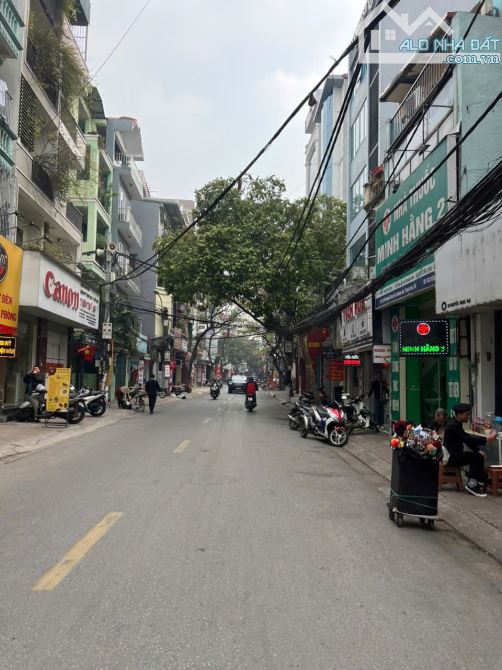 BÁN TÒA NHÀ VĂN PHÒNG PHỐ NGUYỄN NGỌC NẠI 136M2 GIÁ 55.6 TỶ - VỈA HÈ TO MẶT TIỀN RỘNG - 1
