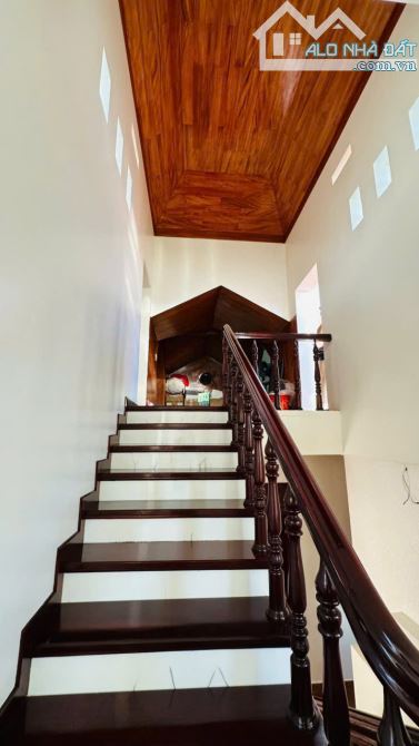Biệt thự lô góc cực đẹp KDC Thanh Toàn (An Dương) - 180m2 - 3,5 tầng - mt 17,4m - giá 9tỷ - 12