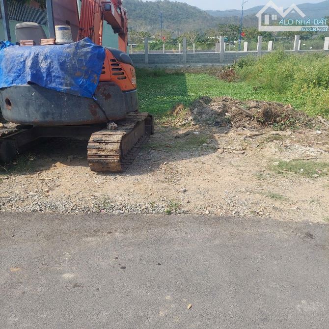 Chính chủ gửi Bán lô Đất mặt tiền nhựa nhánh Nguyễn A Ninh, Phường Long Hương- TP-BR - 2