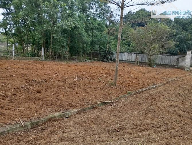 Bán đất xã Tản Lĩnh, gần Ao vua, 688m, mt22m, oto tránh, nở hậu, gần TL, đường Hcm, 3.19tỷ - 2