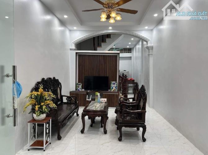 💥💥siêu hiếm mặt ngõ, phố hào nam-đống đa-phân lô - ô tô đỗ cửa - 2