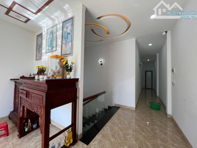 BÁN NHÀ LẦU TÂN PHONG GIÁ CỰC TỐT - 2