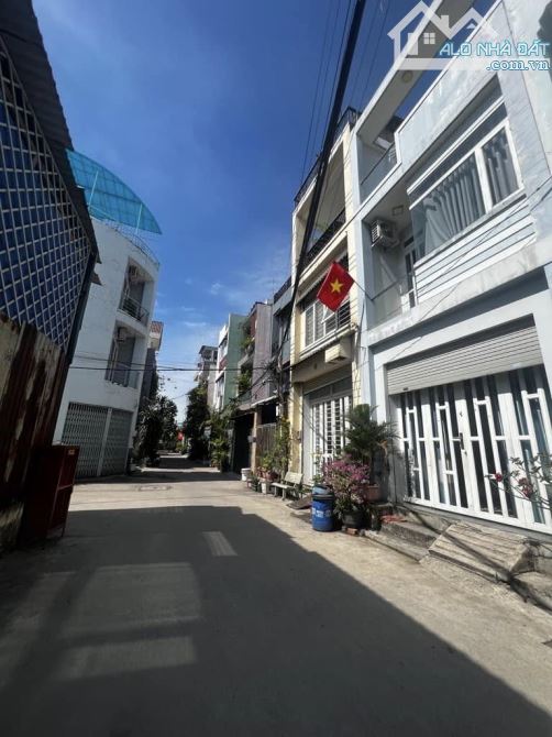 🔥QUÁ RẺ- (C4)LÔ ĐẤT 84M2- HẺM XE HƠI - ĐD VẠN PHÚC CITY- SỔ ĐẸP VUÔNG VỨC - CHỈ NHỈNH 6T - 2