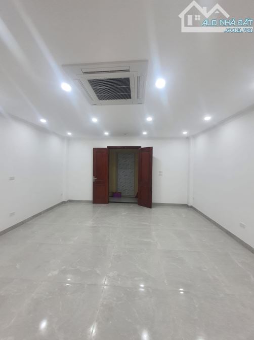 Trung Kính 7T thang máy 75m2 ngõ ô tô tải tránh vỉa hè rộng giá 29tỷ5 Cầu Giấy . - 2